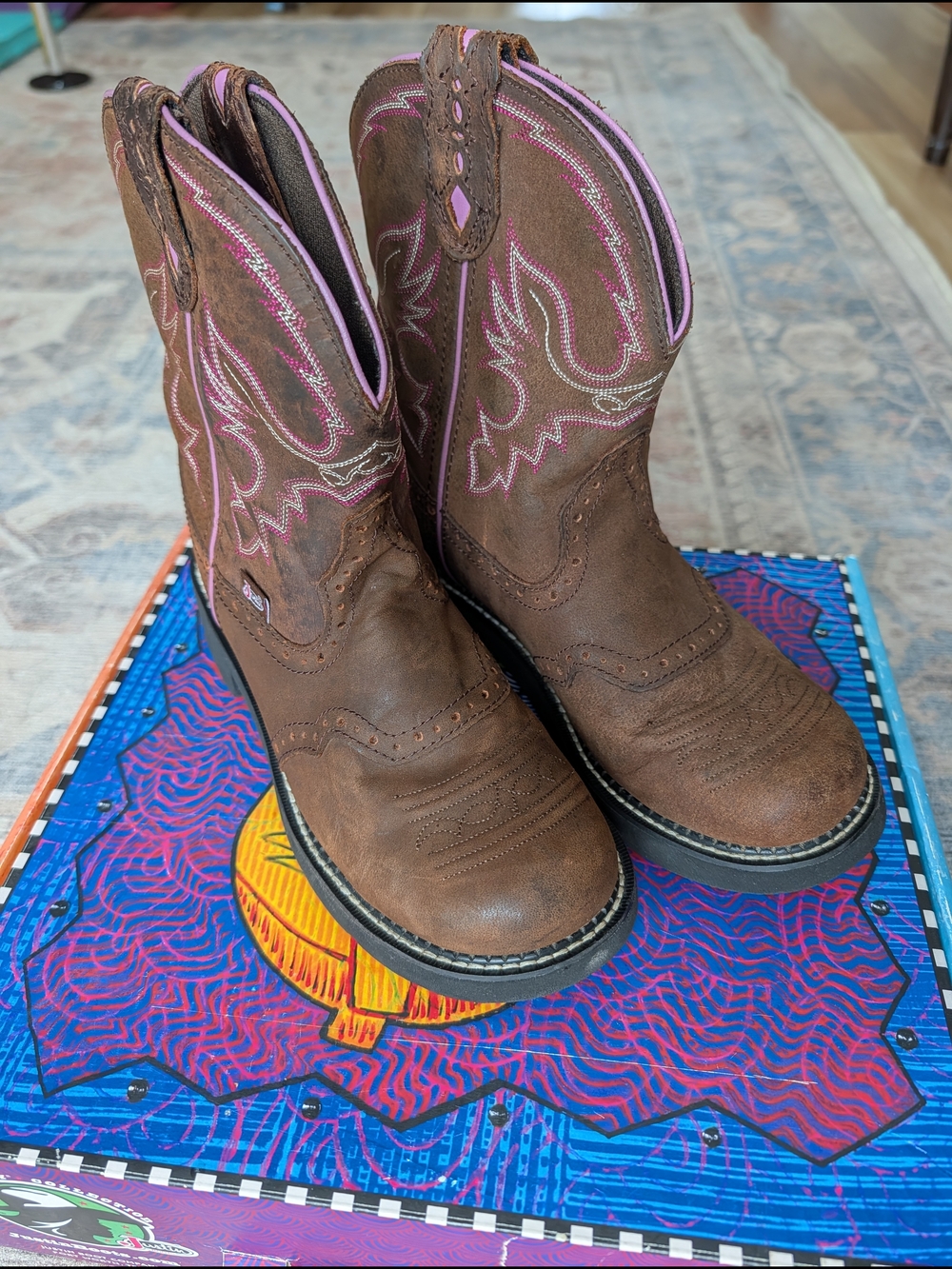 Justin Women's Western Boots with Pink Stitching